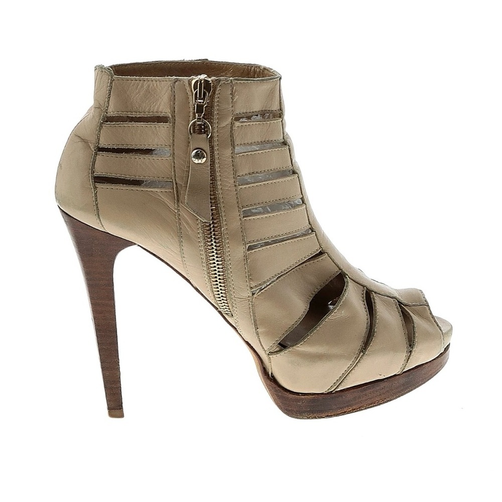 Stuart Weitzman Women’s Heels
